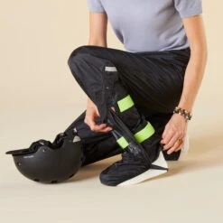 BTWIN SURPANTALON PLUIE VELO VILLE AVEC COUVRE-CHAUSSURES INTEGREES 100 NOIR 14 BTWIN SURPANTALON PLUIE VELO VILLE AVEC COUVRE-CHAUSSURES INTEGREES 100 NOIR -Accessoires De Vélo surpantalon pluie velo ville avec couvre chaussures integrees 100 noir 4